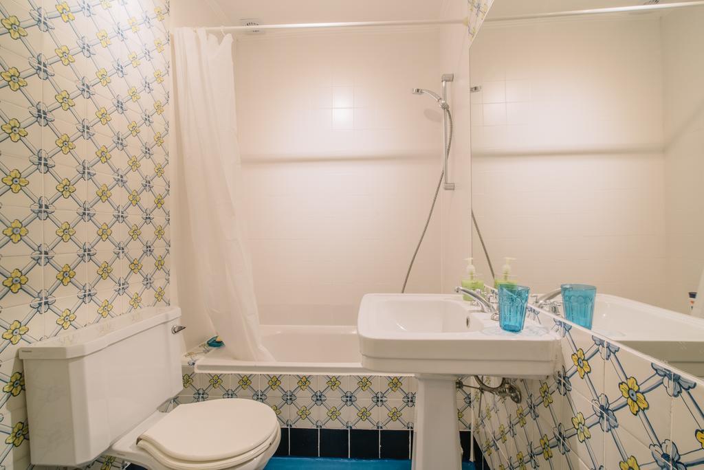 Camoes Deluxe Bairro Alto Apartment Lisboa Екстериор снимка