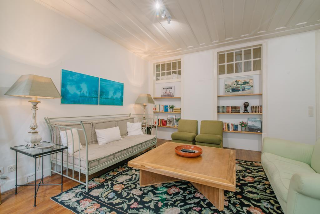 Camoes Deluxe Bairro Alto Apartment Lisboa Екстериор снимка