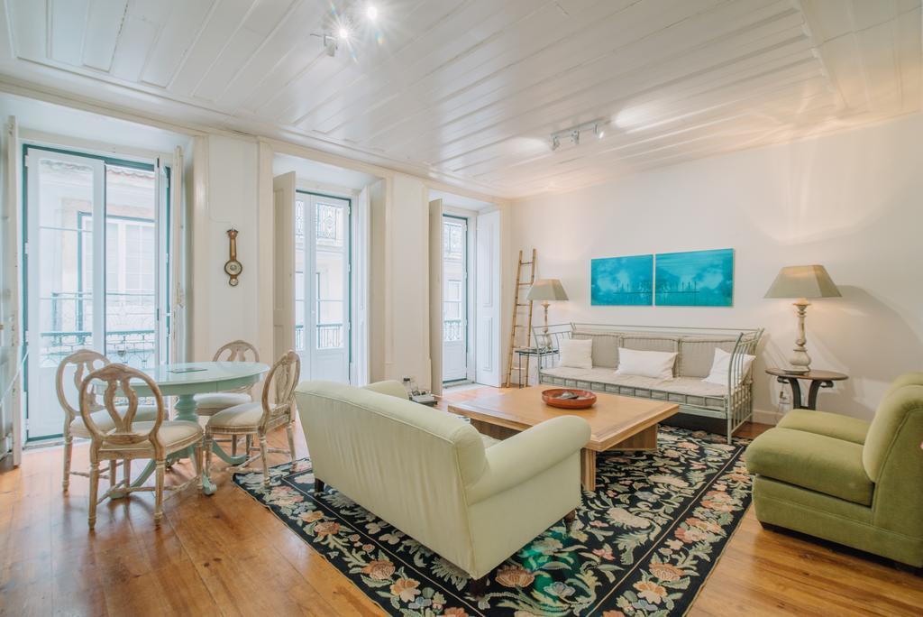 Camoes Deluxe Bairro Alto Apartment Lisboa Екстериор снимка